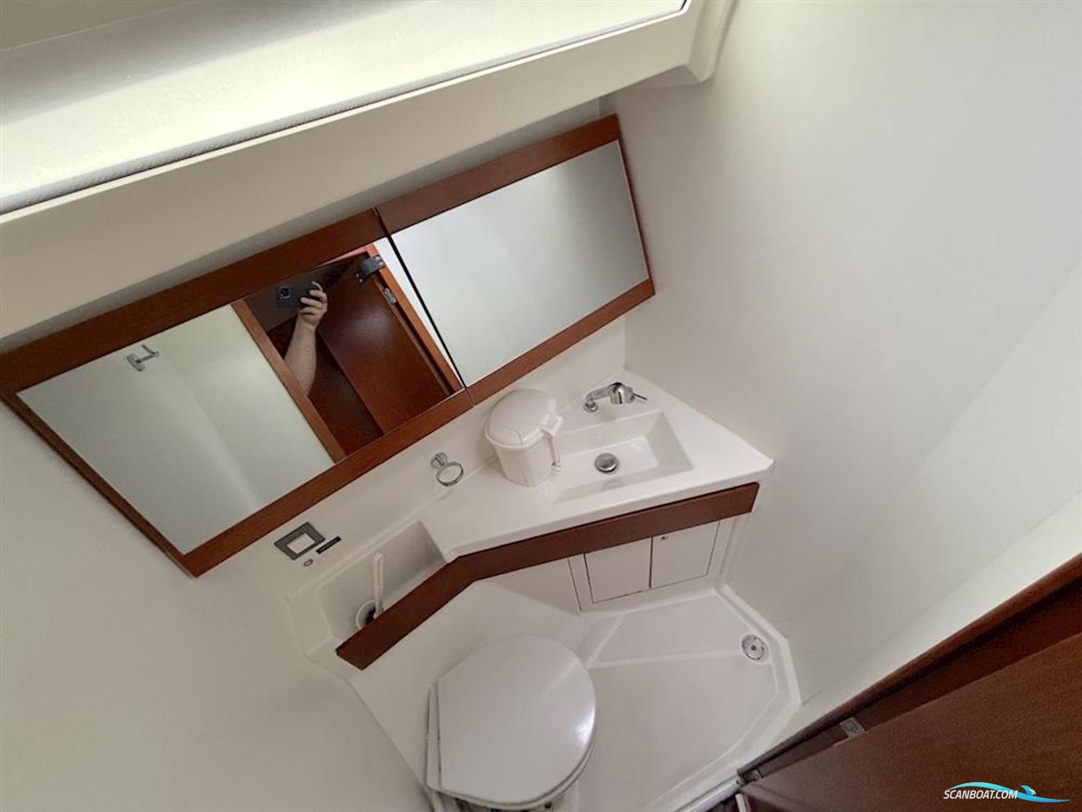 Beneteau Oceanis 46.1