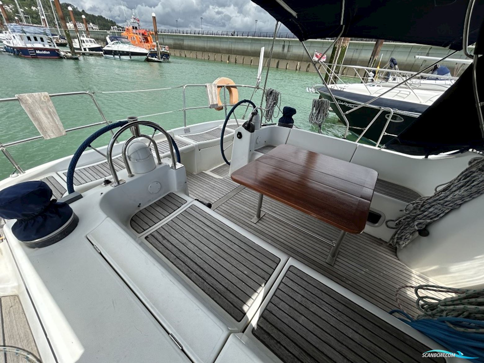 Beneteau Oceanis 473