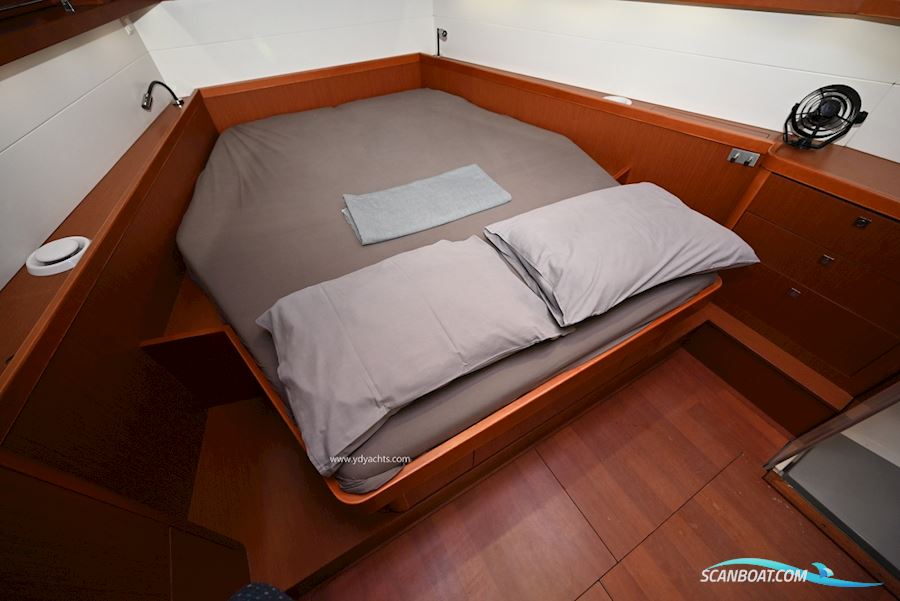 Beneteau Oceanis 48