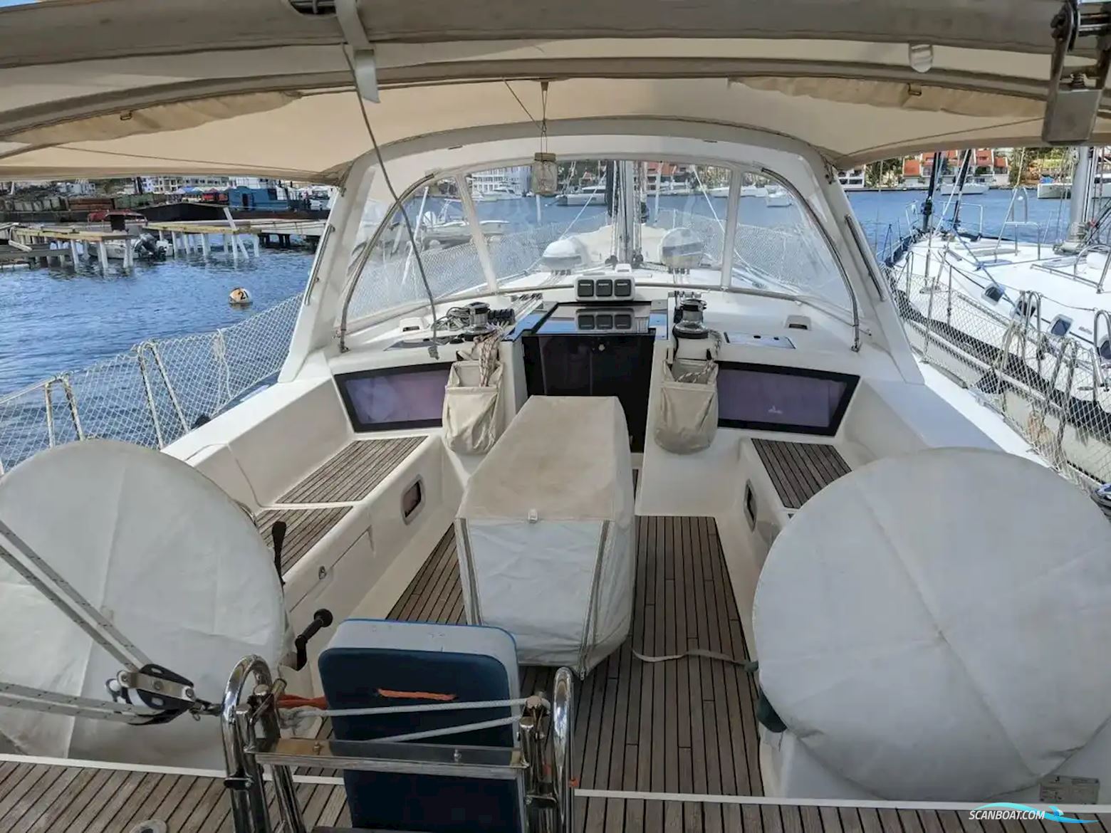 Beneteau Oceanis 48