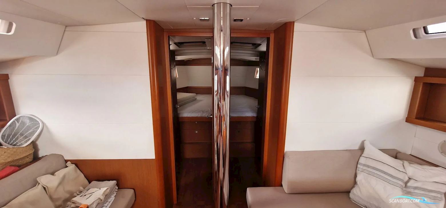 Beneteau Oceanis 48
