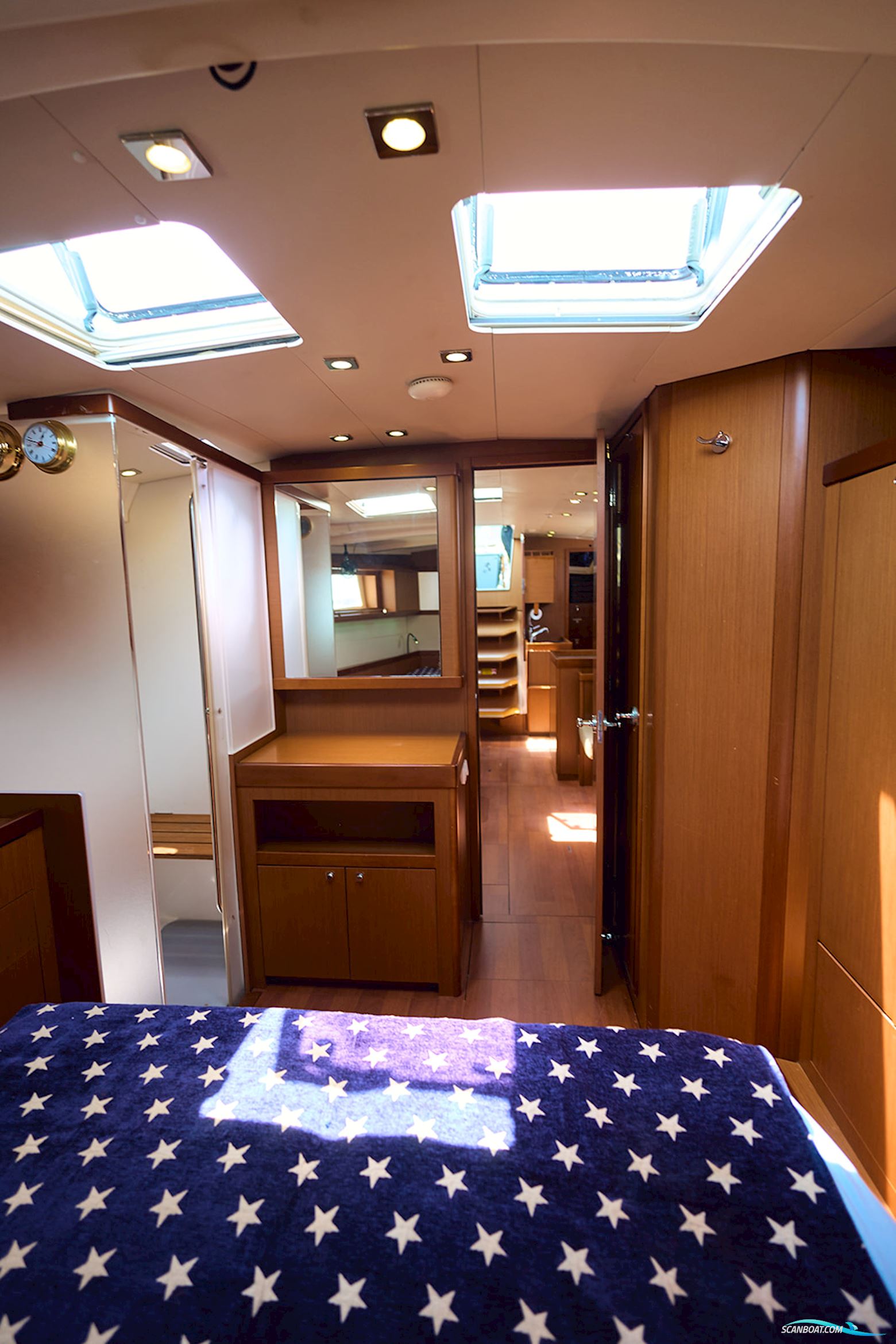 Bénéteau Oceanis 48