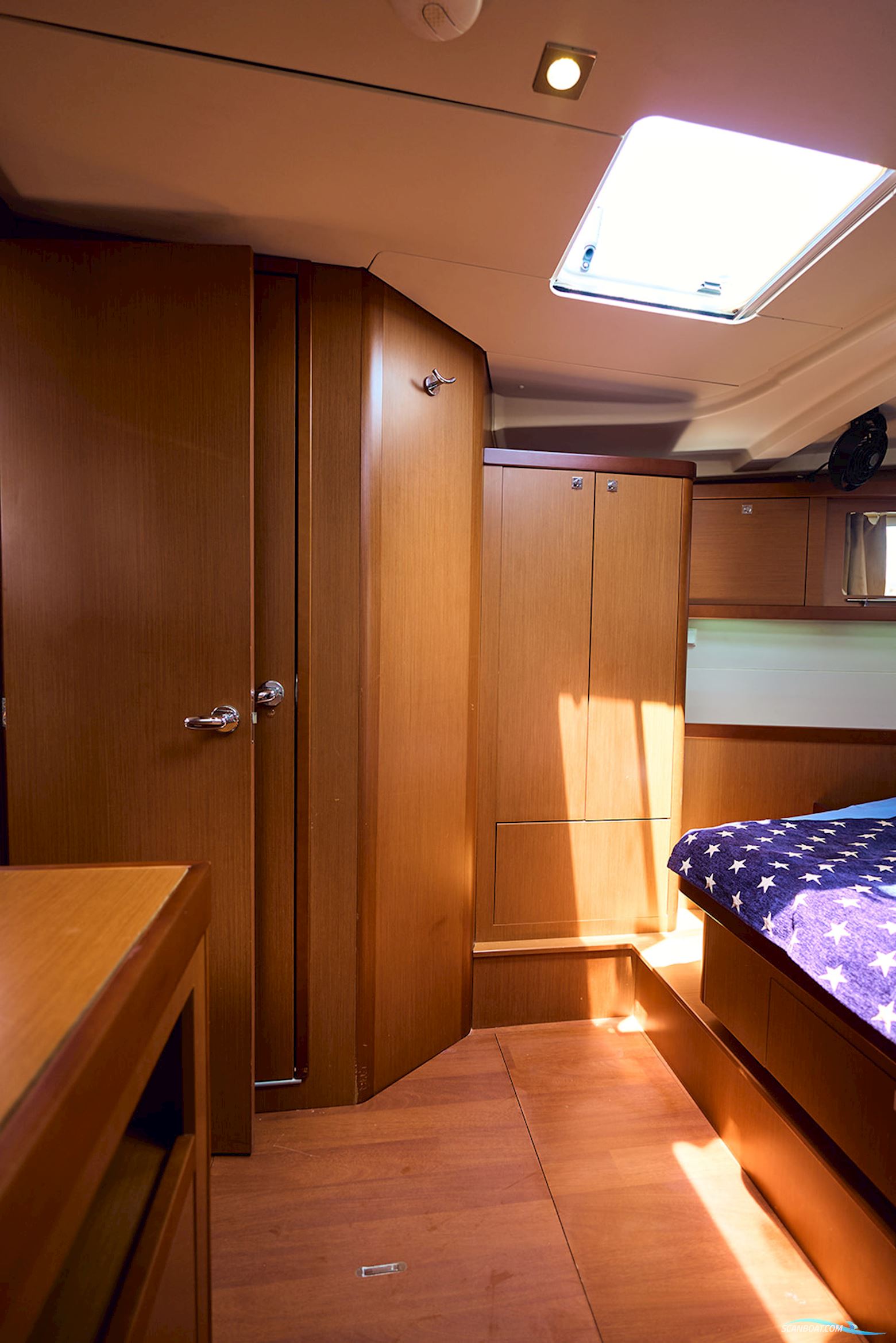 Bénéteau Oceanis 48