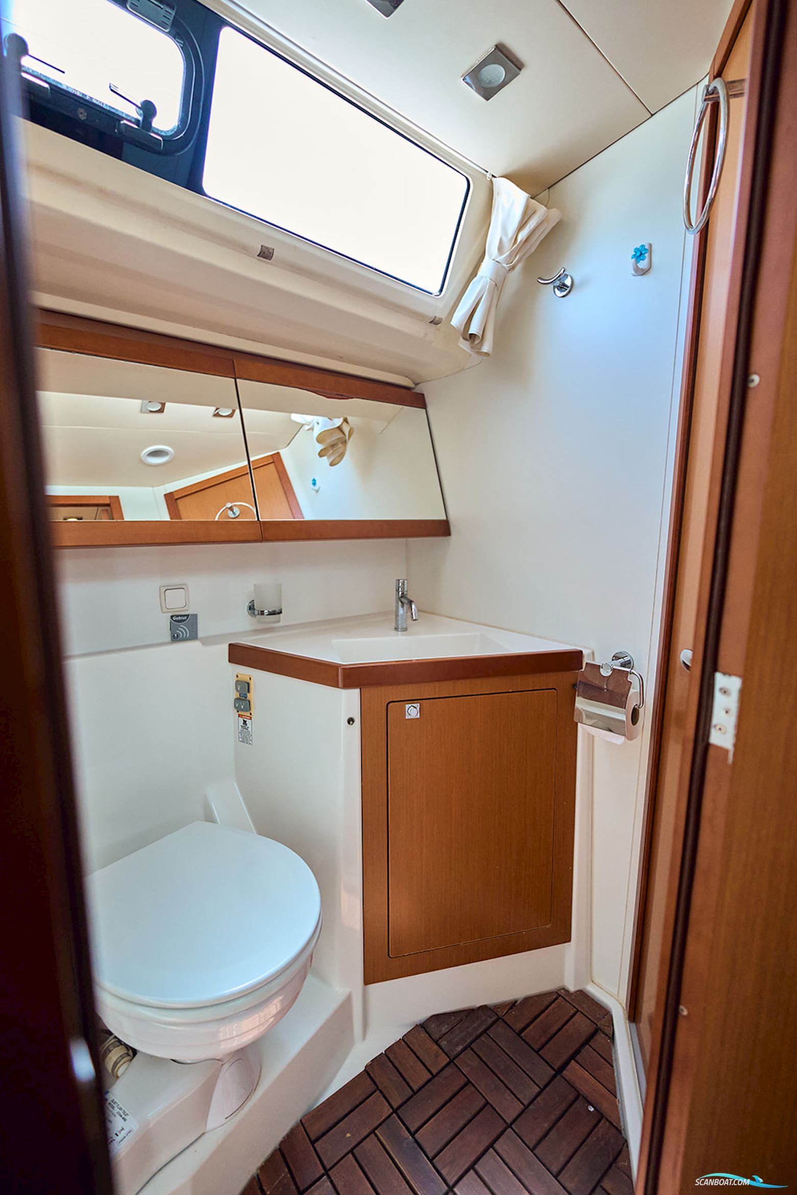 Bénéteau Oceanis 48