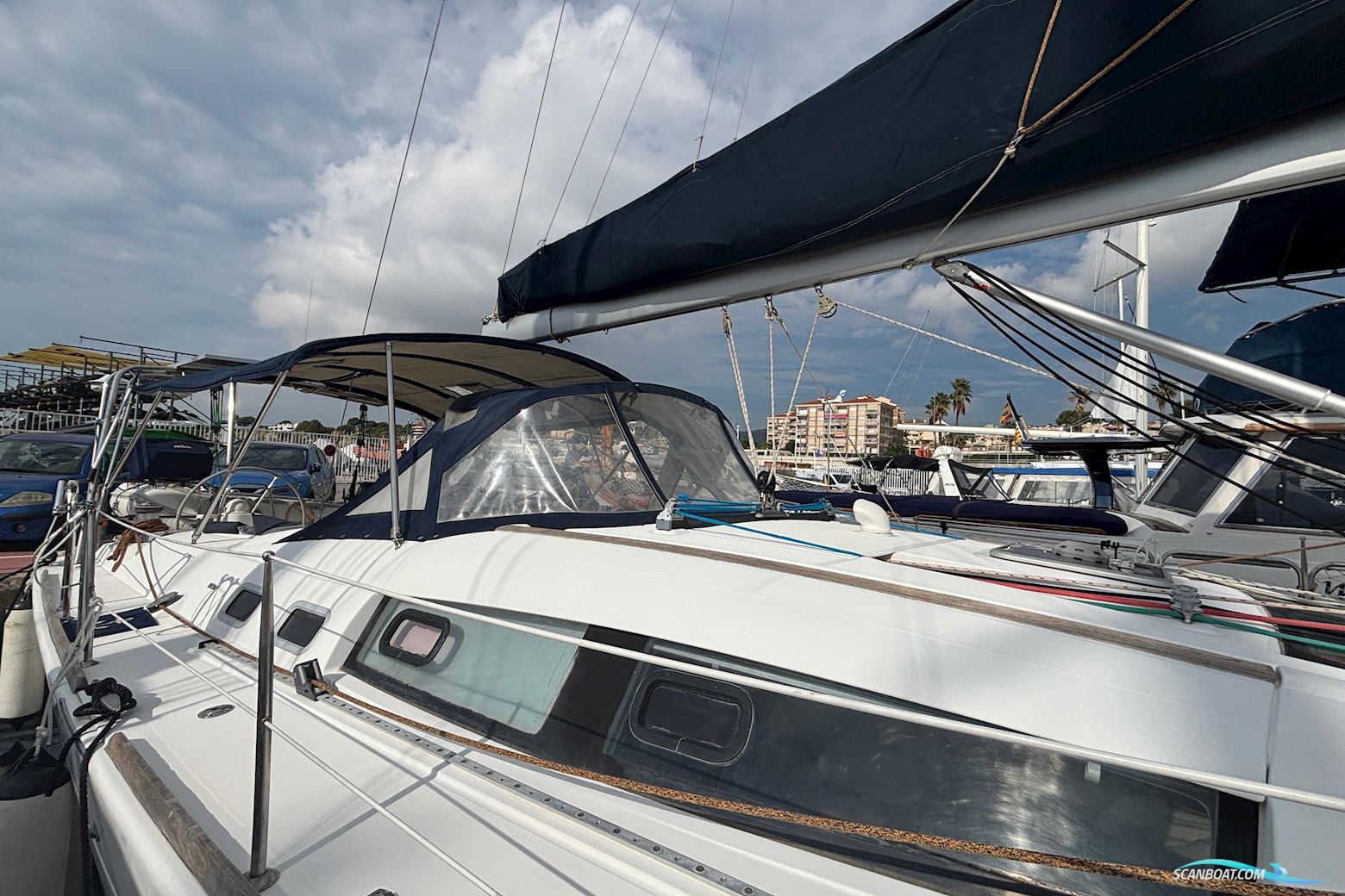 Beneteau Oceanis 49