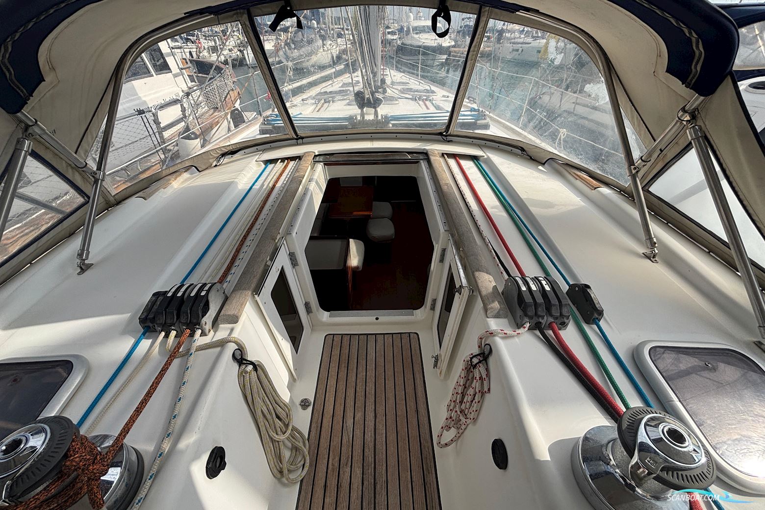 Beneteau Oceanis 49