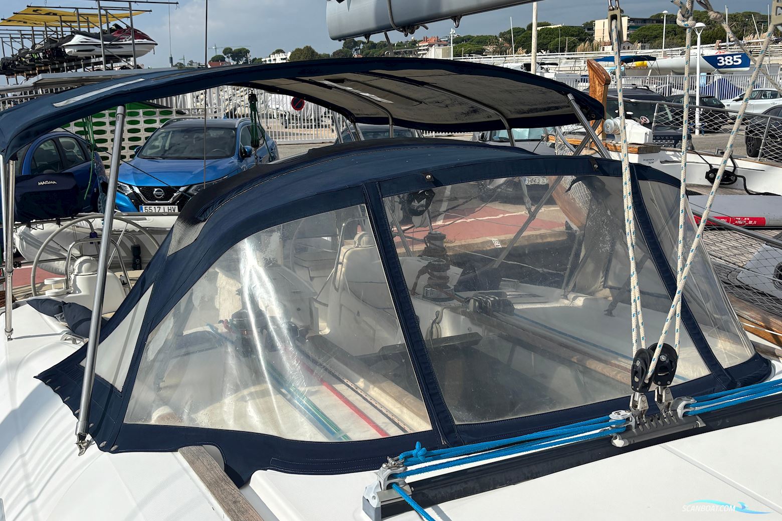 Beneteau Oceanis 49