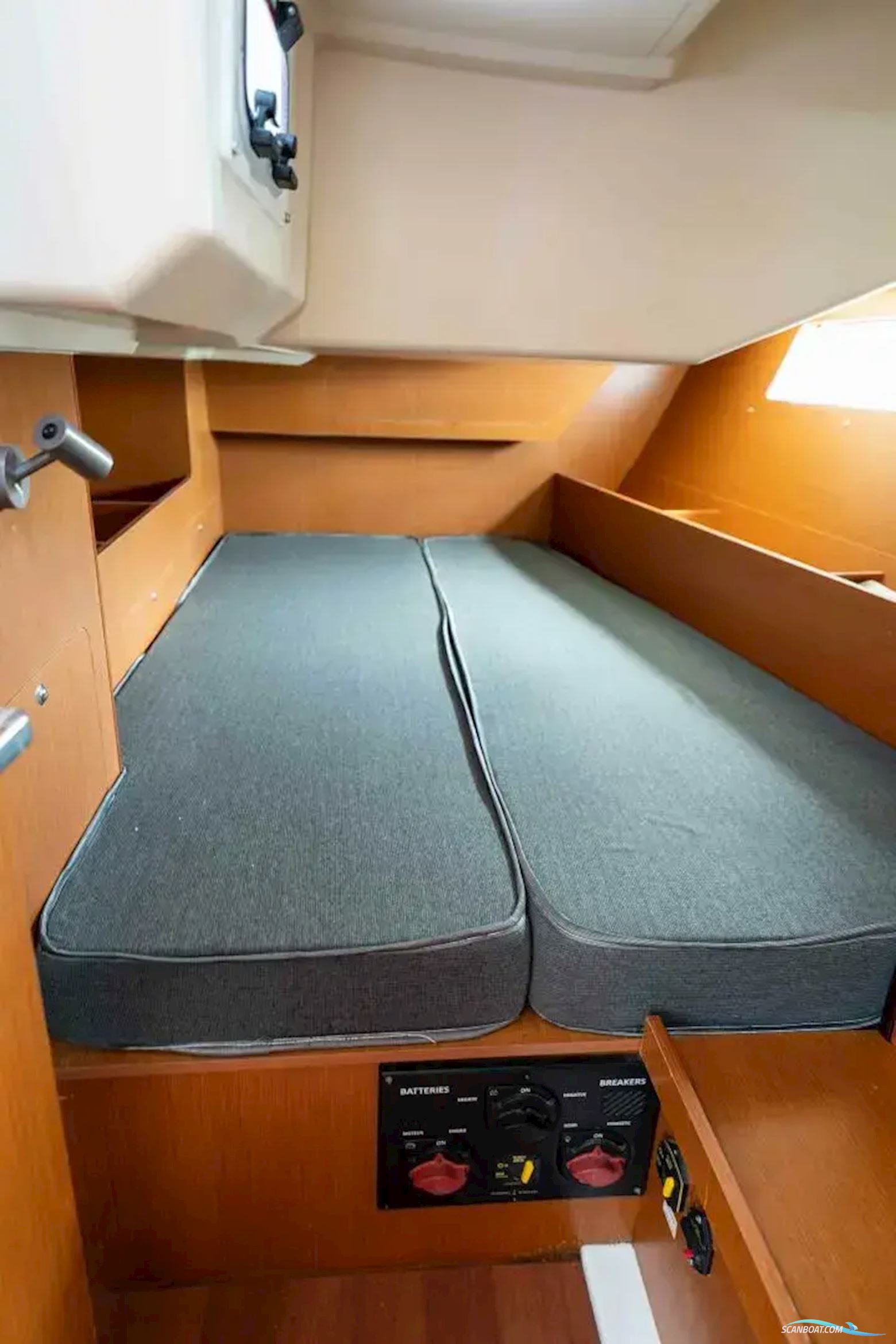 Beneteau Oceanis 50