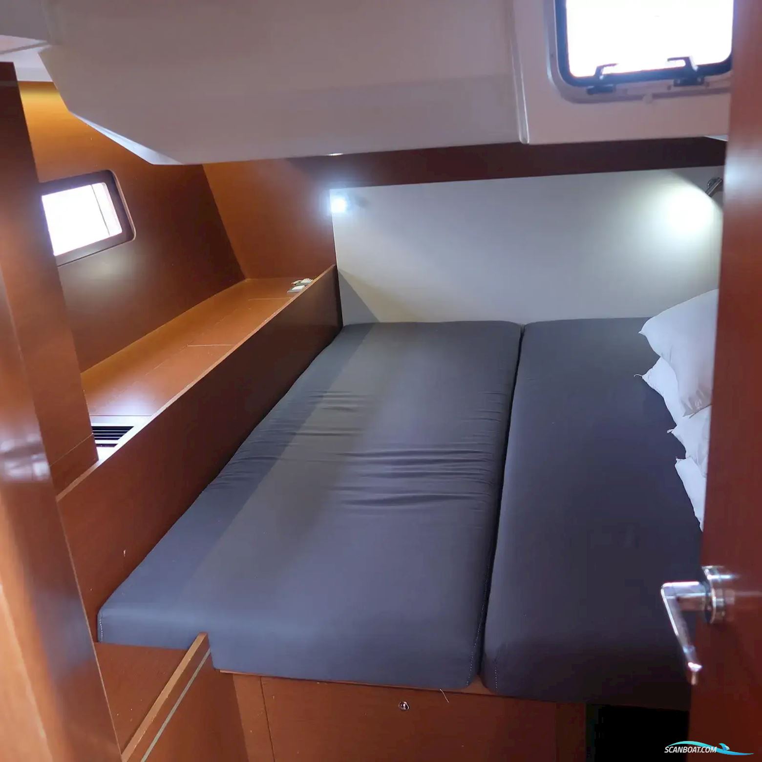 Beneteau Oceanis 51.1