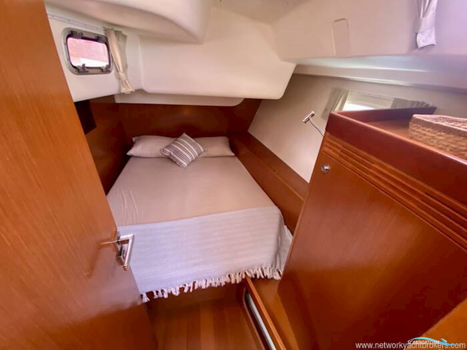 Beneteau Oceanis 54 Elegance