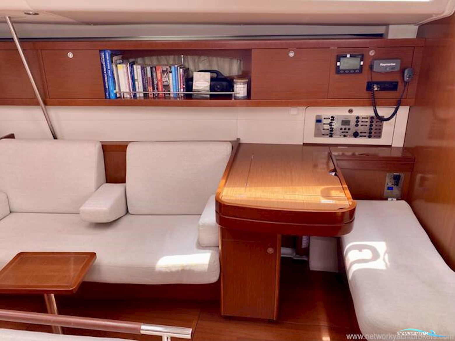 Beneteau Oceanis 54 Elegance