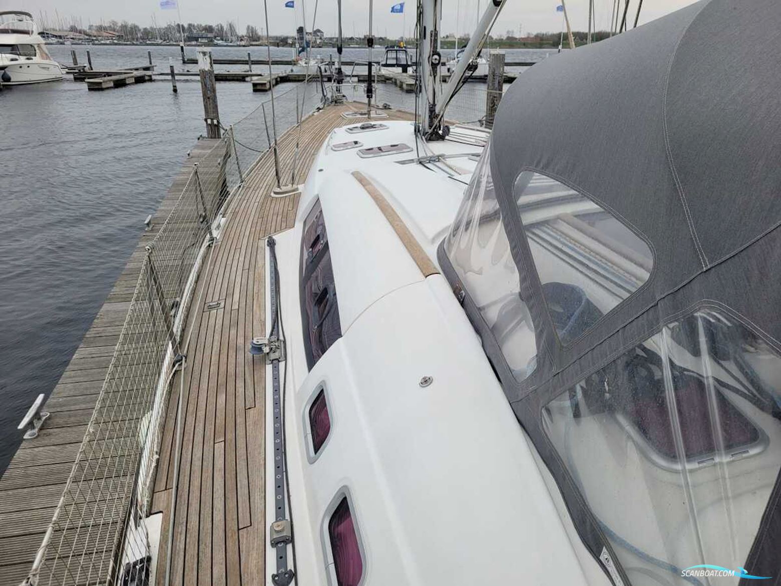 Beneteau Oceanis 54