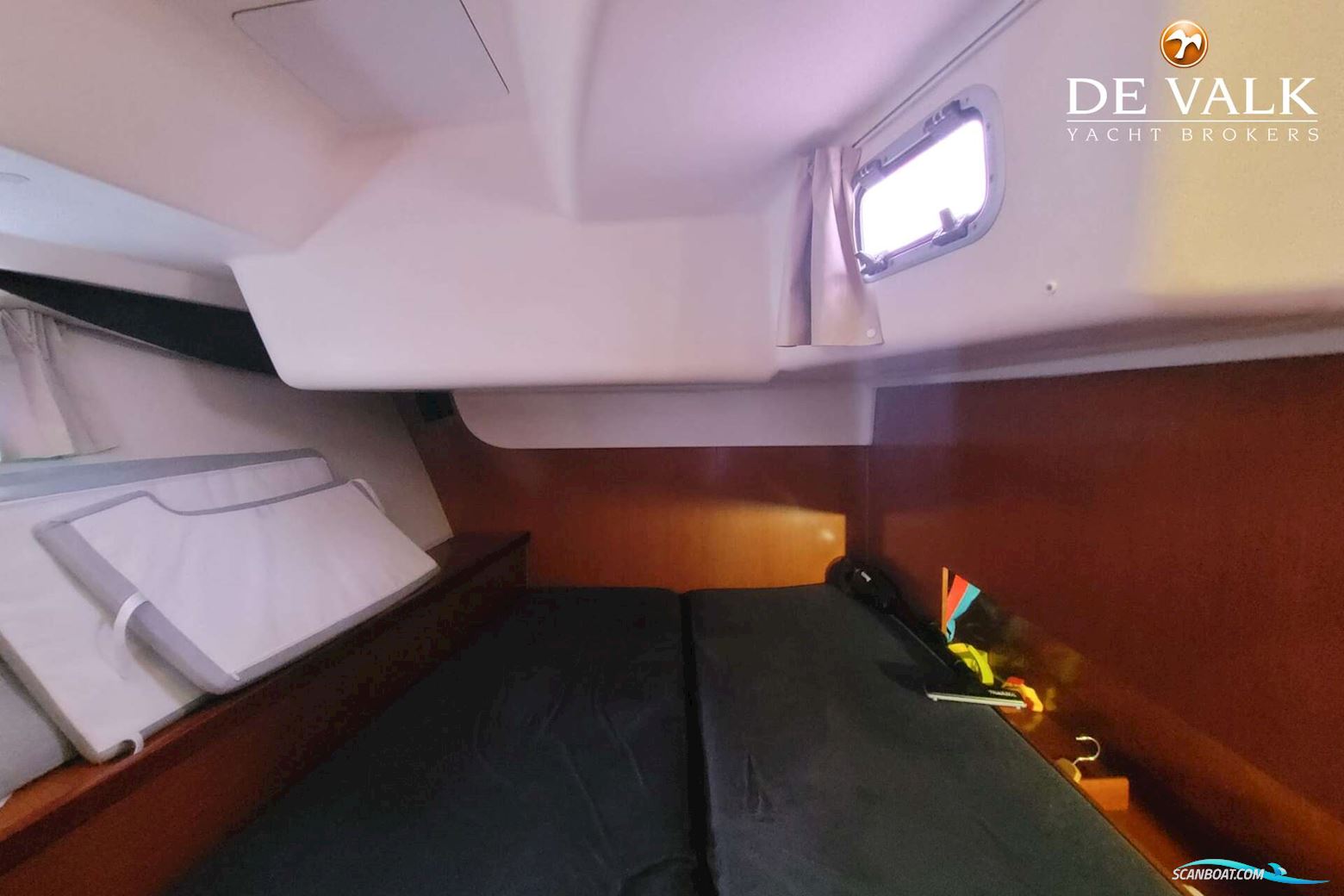 Beneteau Oceanis 54