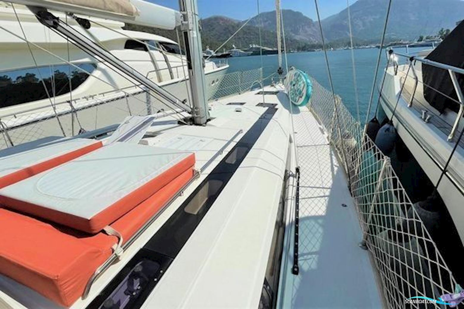 Beneteau Oceanis 55