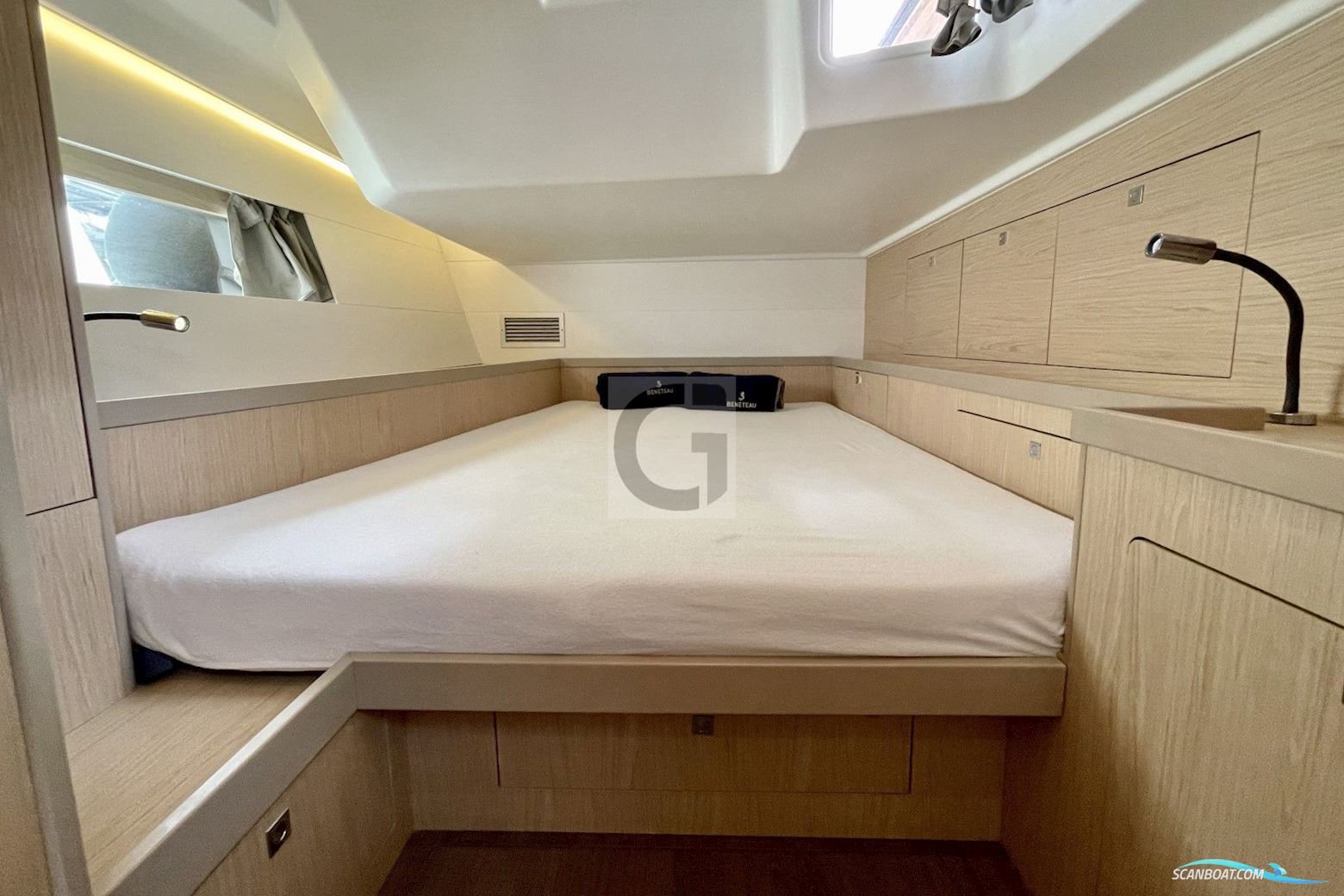 Beneteau Oceanis 55