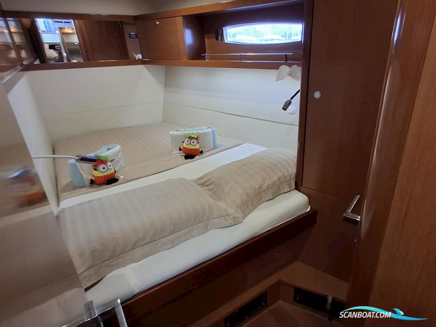 Beneteau Oceanis 58