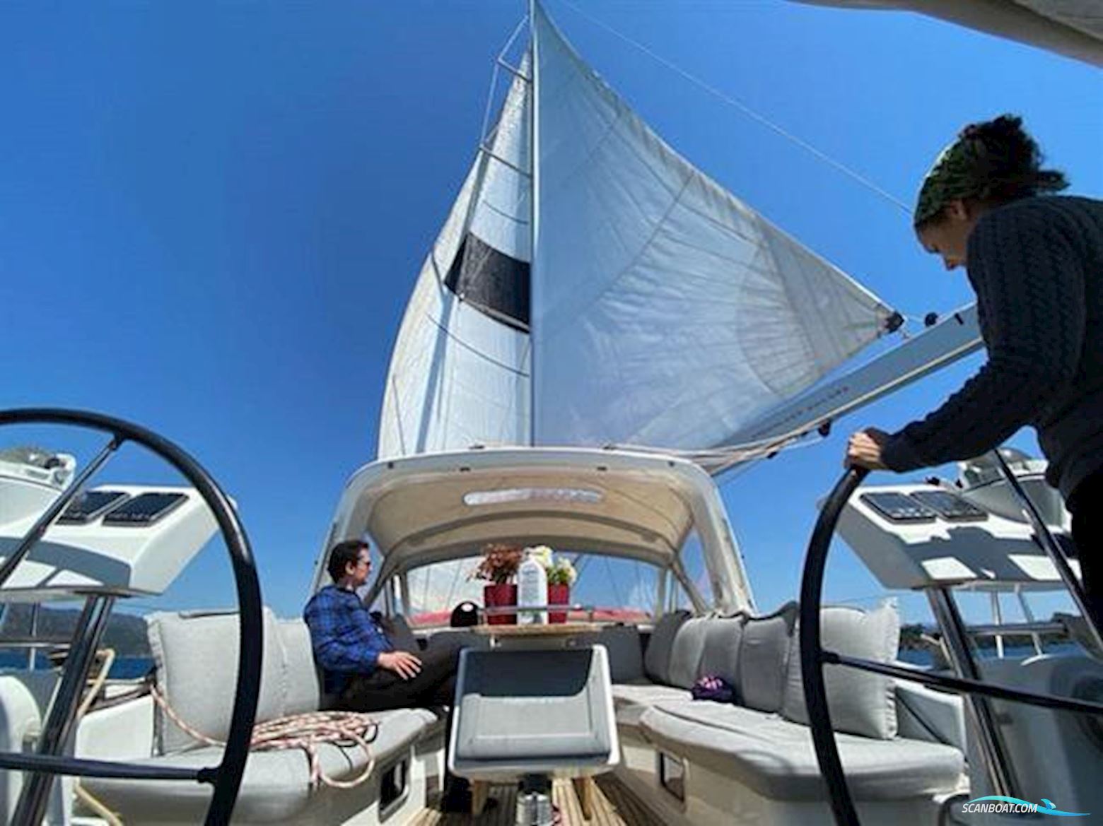 Beneteau Oceanis 58