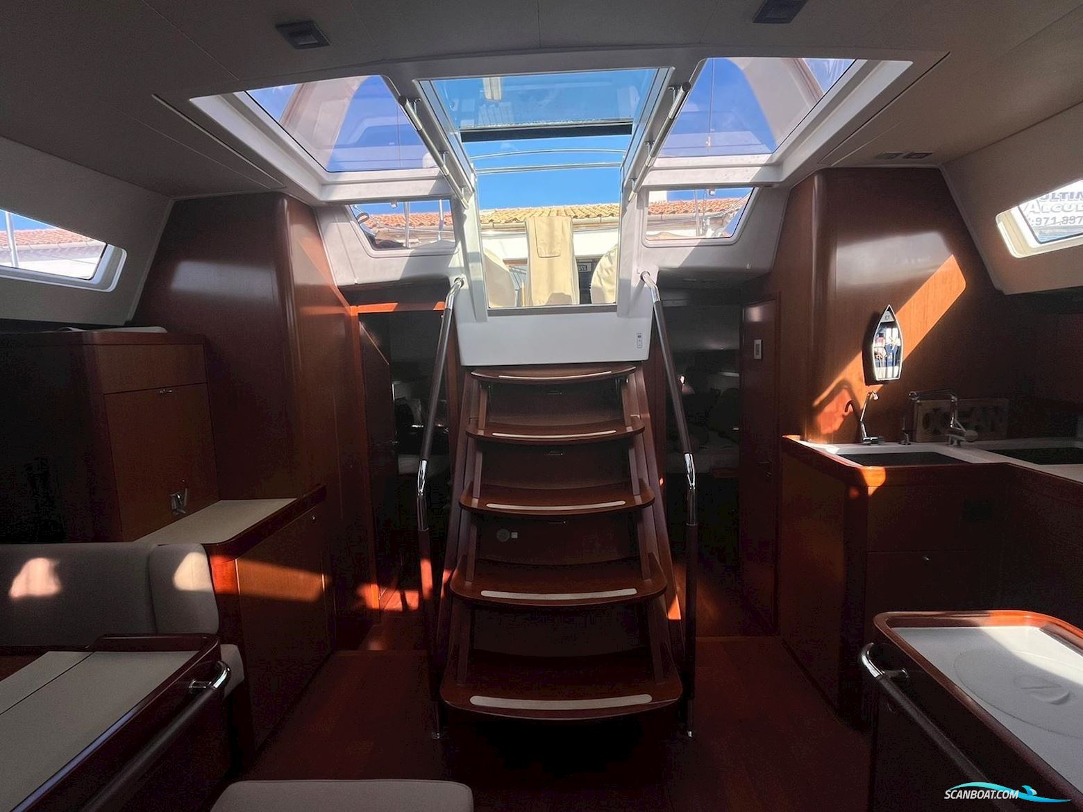 Beneteau Oceanis 58
