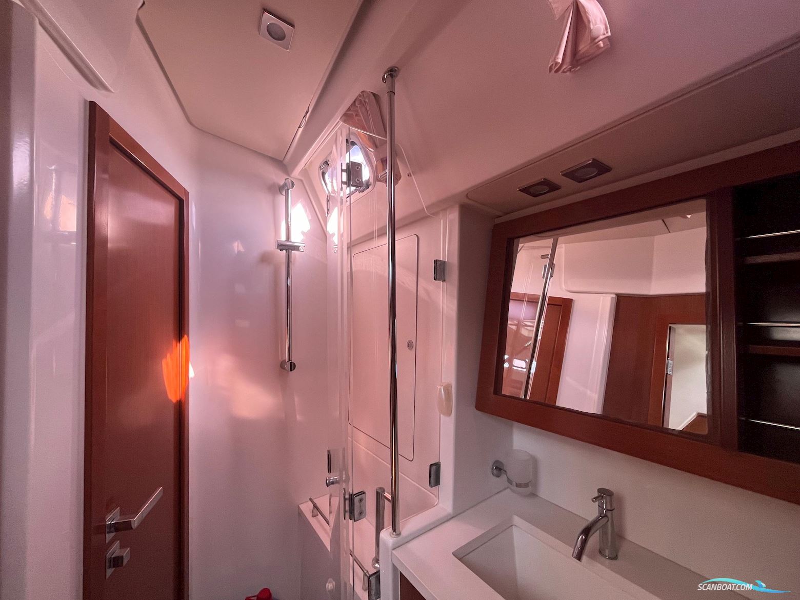 Beneteau Oceanis 58