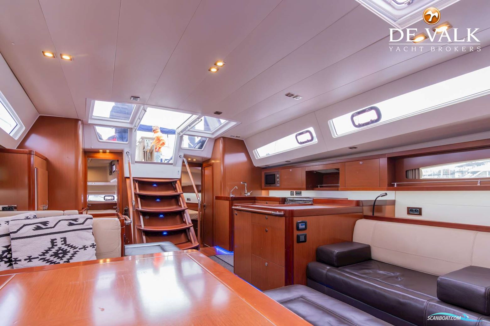 Beneteau Oceanis 58