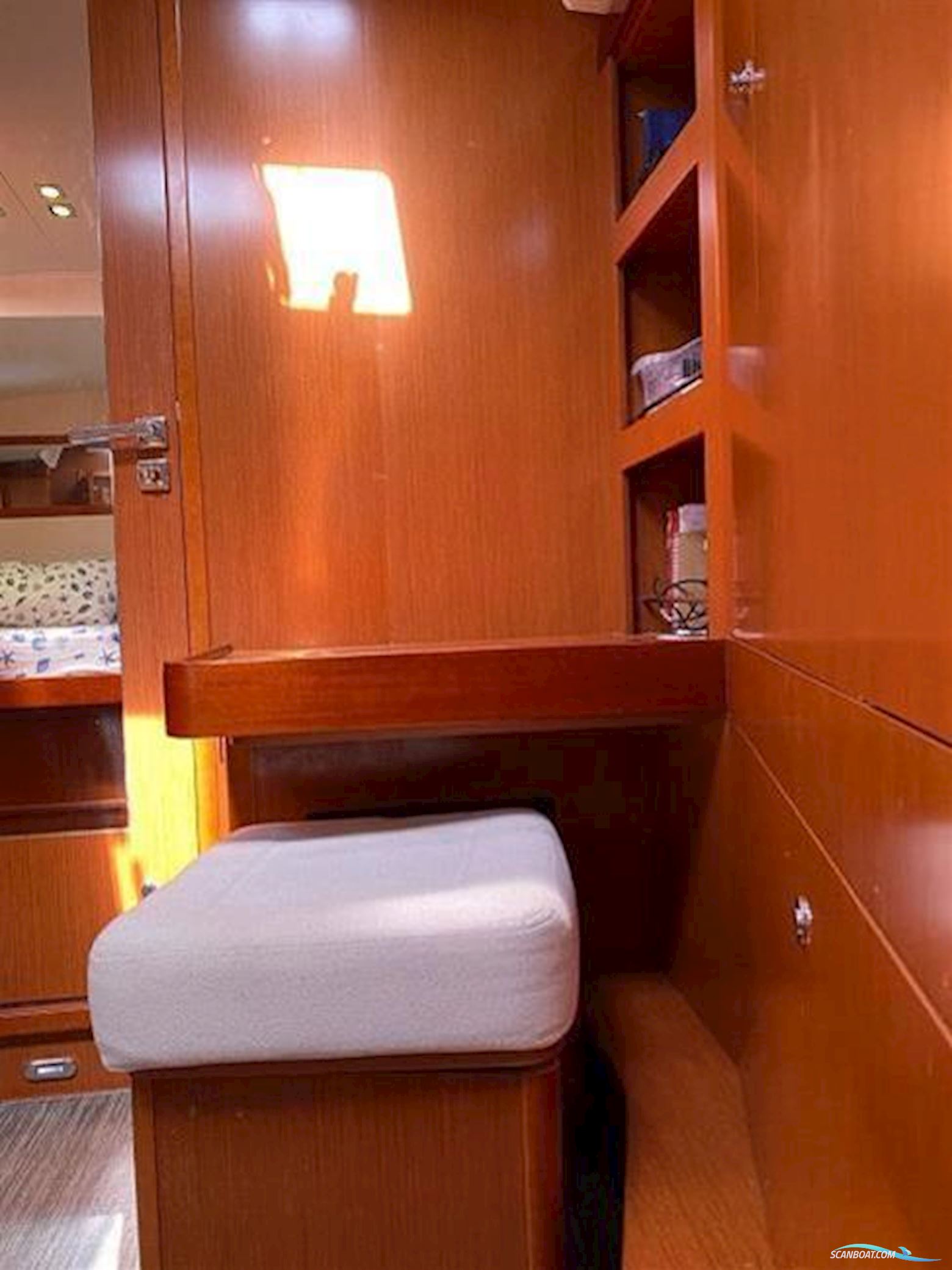 Beneteau Oceanis 58