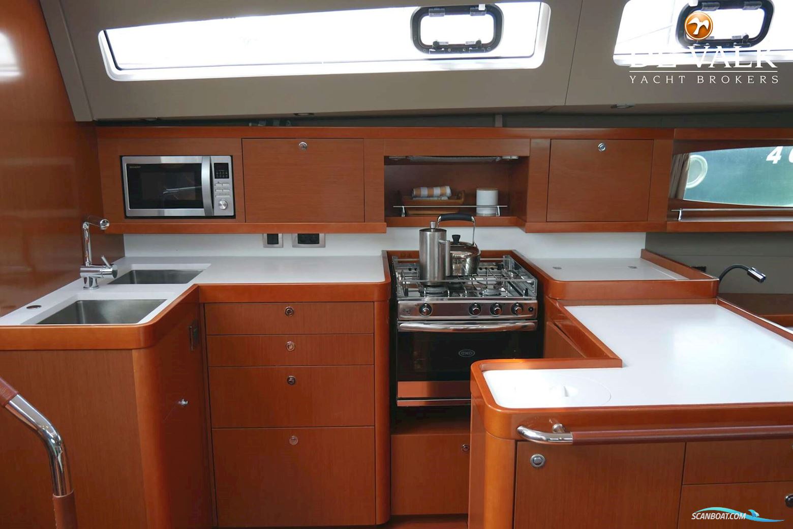 Beneteau Oceanis 60