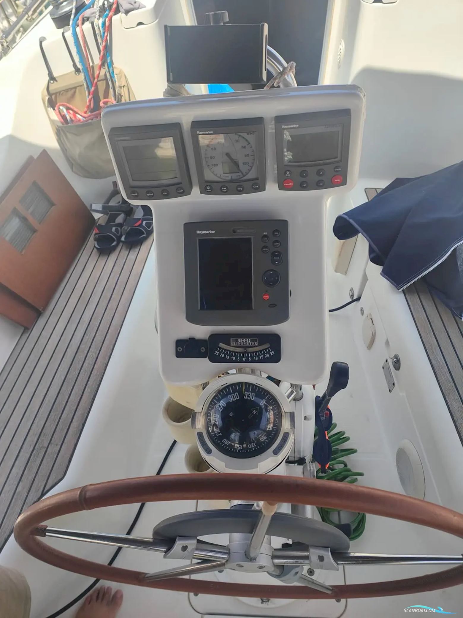 Beneteau Oceanis Clipper 323