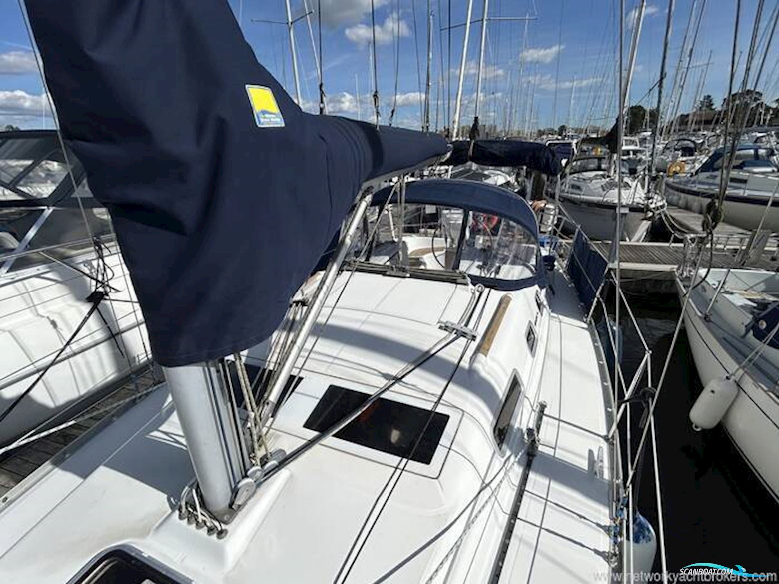 Beneteau Oceanis Clipper 323