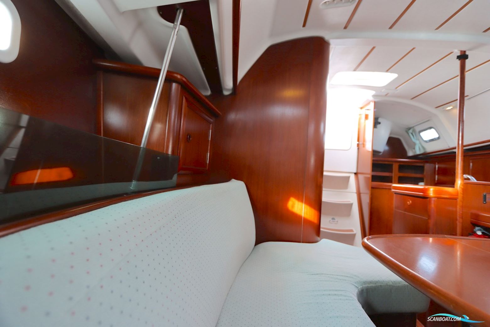Beneteau Oceanis Clipper 331 Lifting Keel