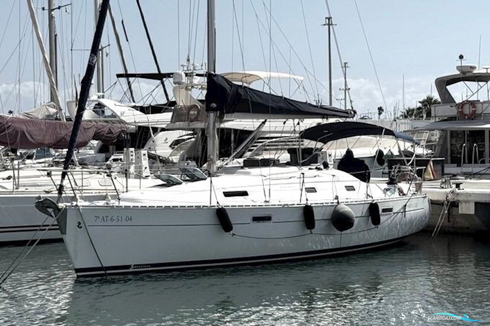 Beneteau Oceanis Clipper 331 Segelbåt 2000, med VOLVO PENTA 2030 motor, Spanien