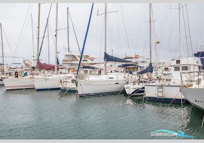 Beneteau Oceanis Clipper 331 Segelbåt 2000, med Volvo Penta motor, Spanien
