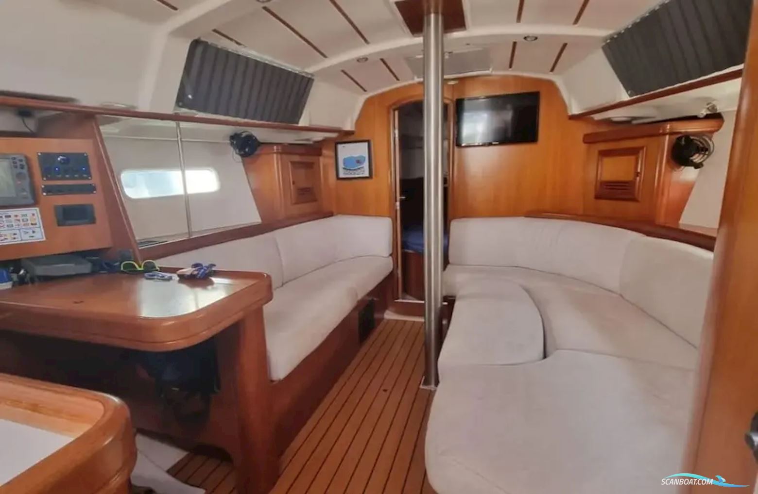 Beneteau Oceanis Clipper 361