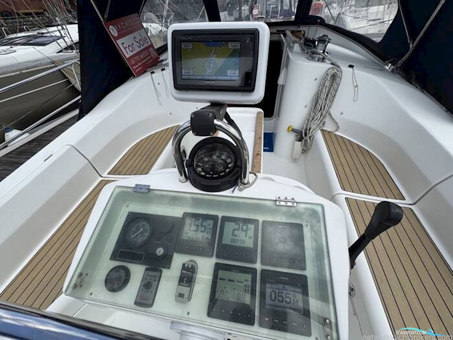 Beneteau Oceanis Clipper 381