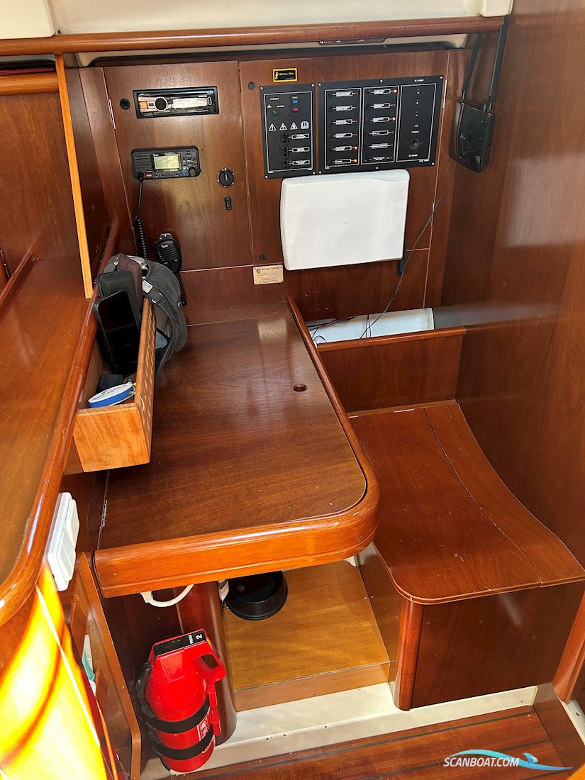 Beneteau Oceanis Clipper 381