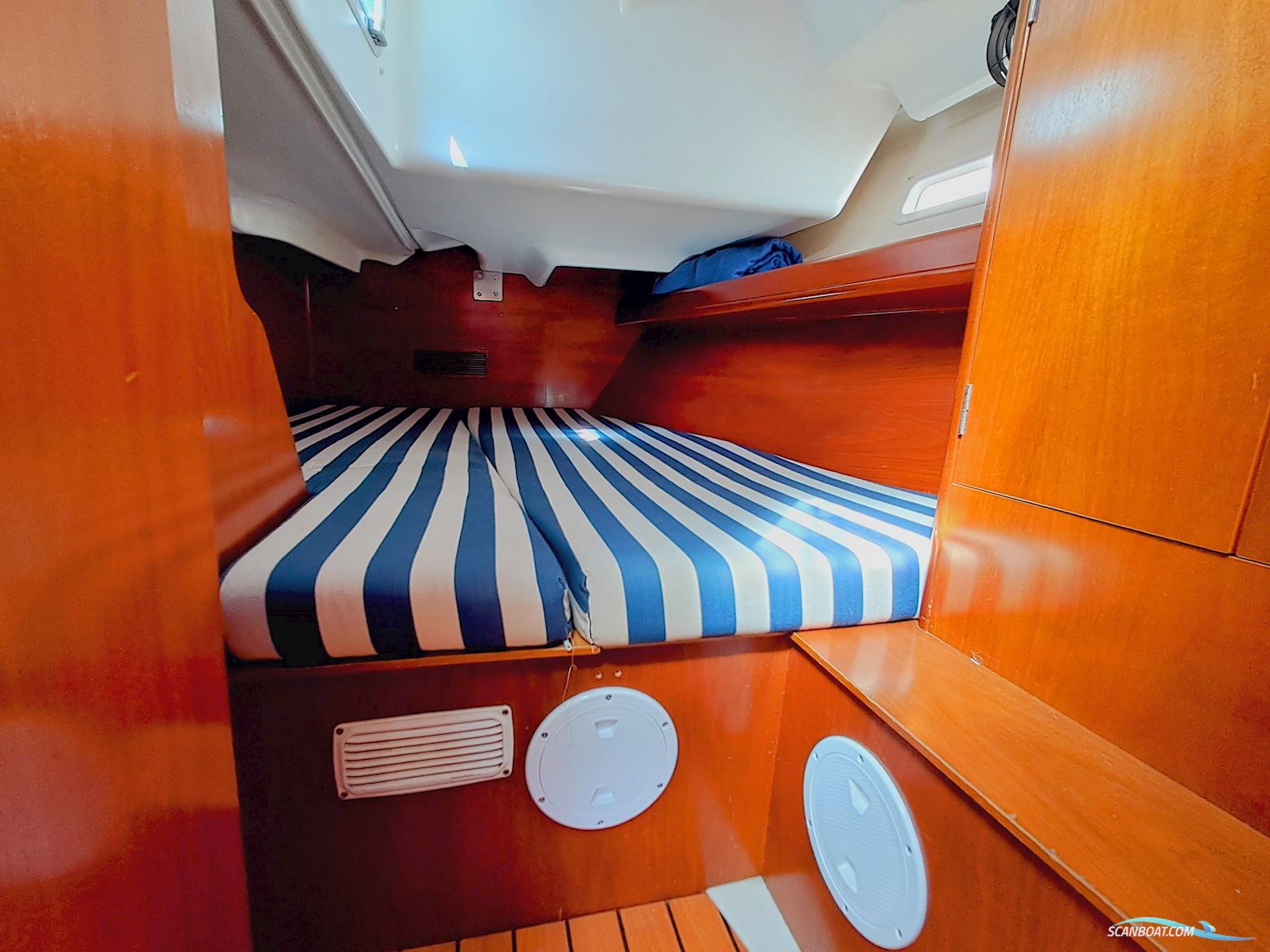 Beneteau Oceanis Clipper 393