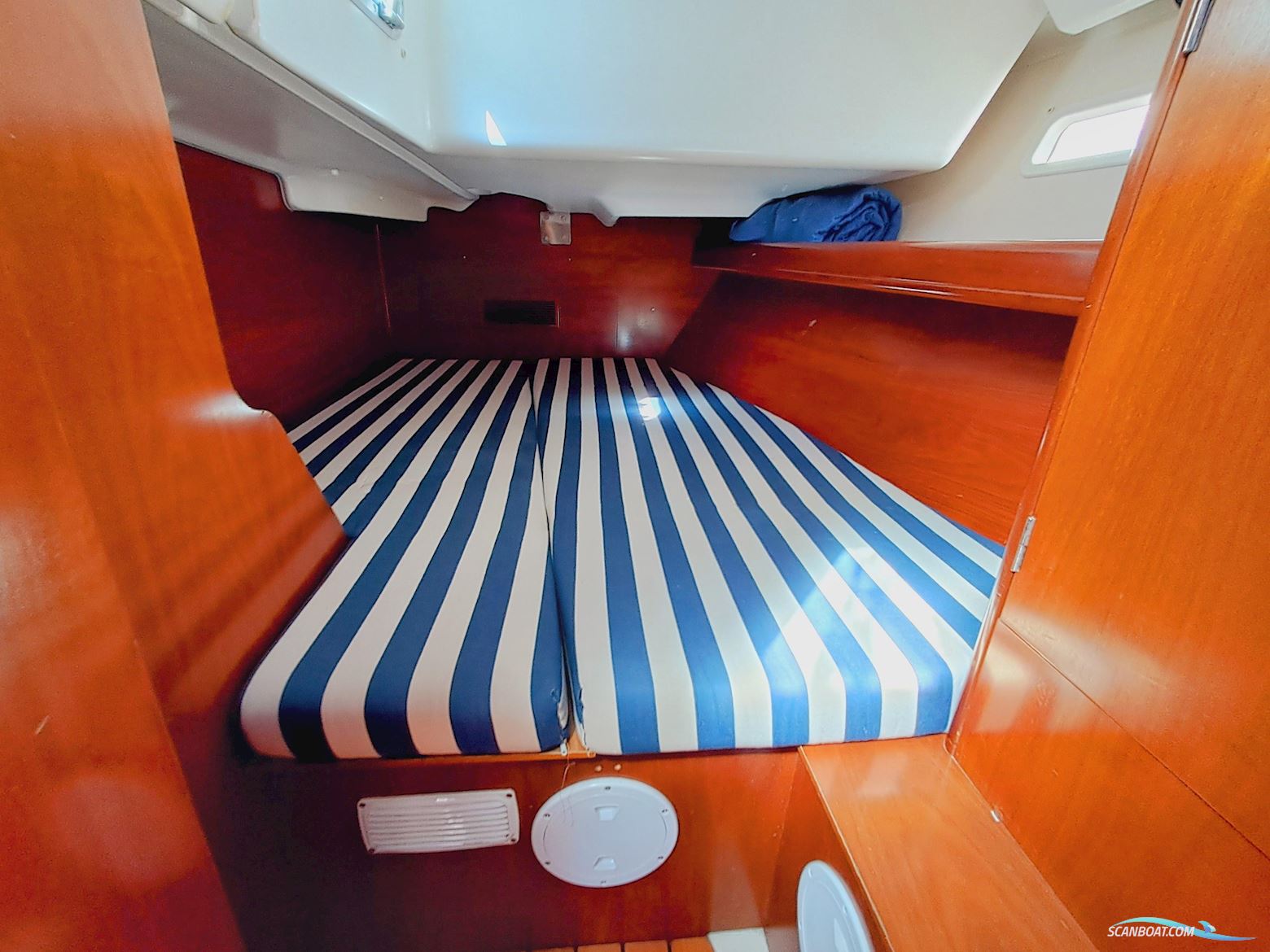 Beneteau Oceanis Clipper 393