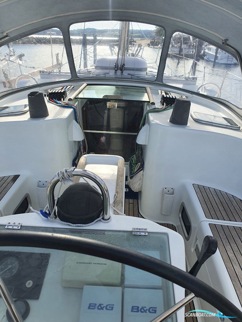 Beneteau Oceanis Clipper 411