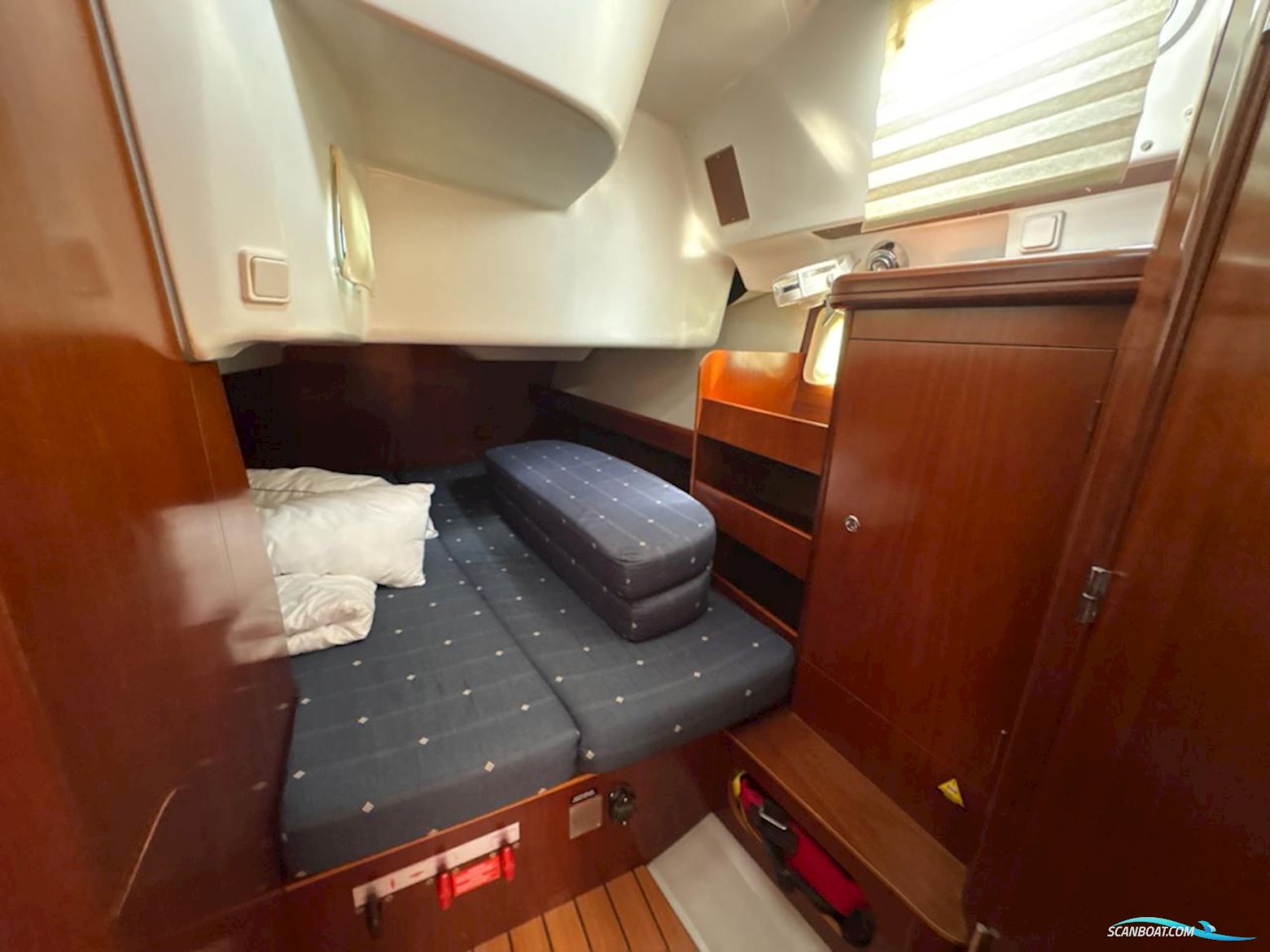 Beneteau Oceanis Clipper 423