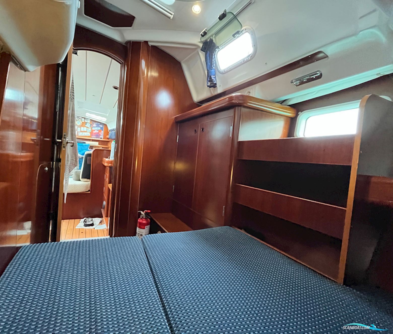 Beneteau Oceanis Clipper 423