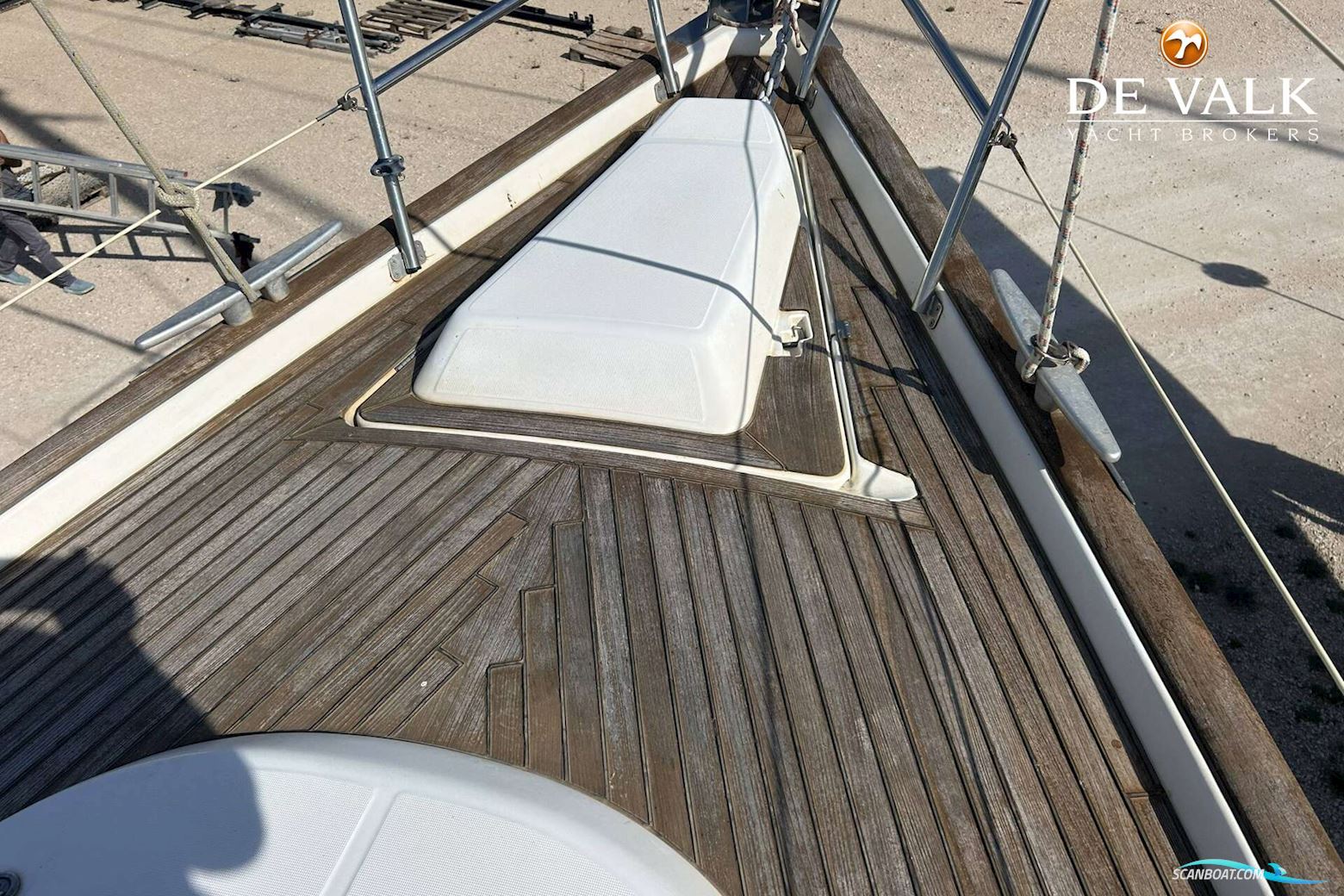 Beneteau Oceanis Clipper 423