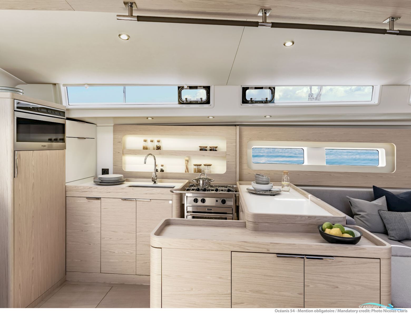 Beneteau Oceanis Yacht 54