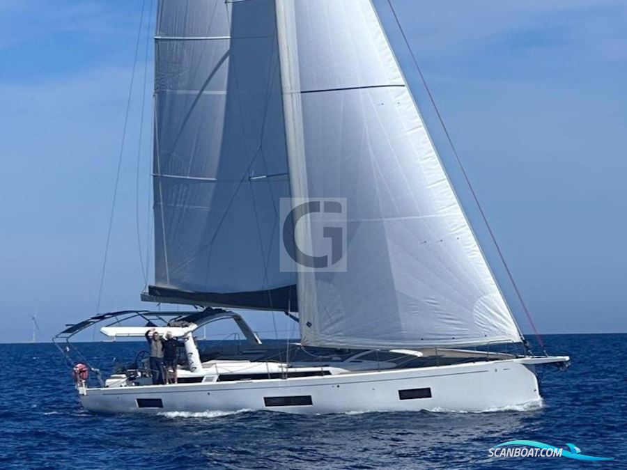 Beneteau Oceanis Yacht 54