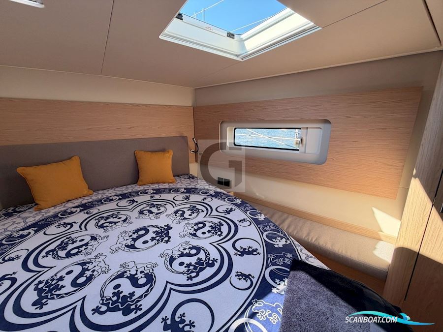 Beneteau Oceanis Yacht 54