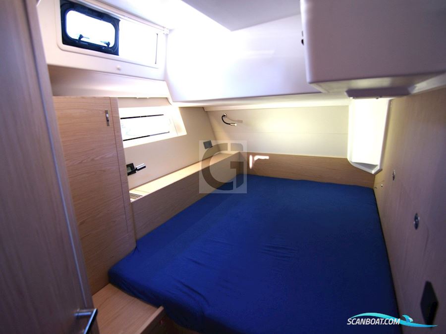 Beneteau Oceanis Yacht 54