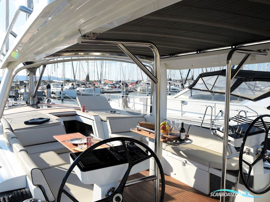 Beneteau Oceanis Yacht 54