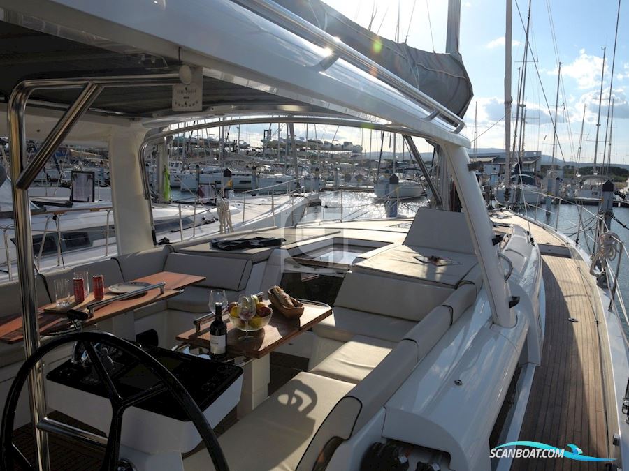 Beneteau Oceanis Yacht 54