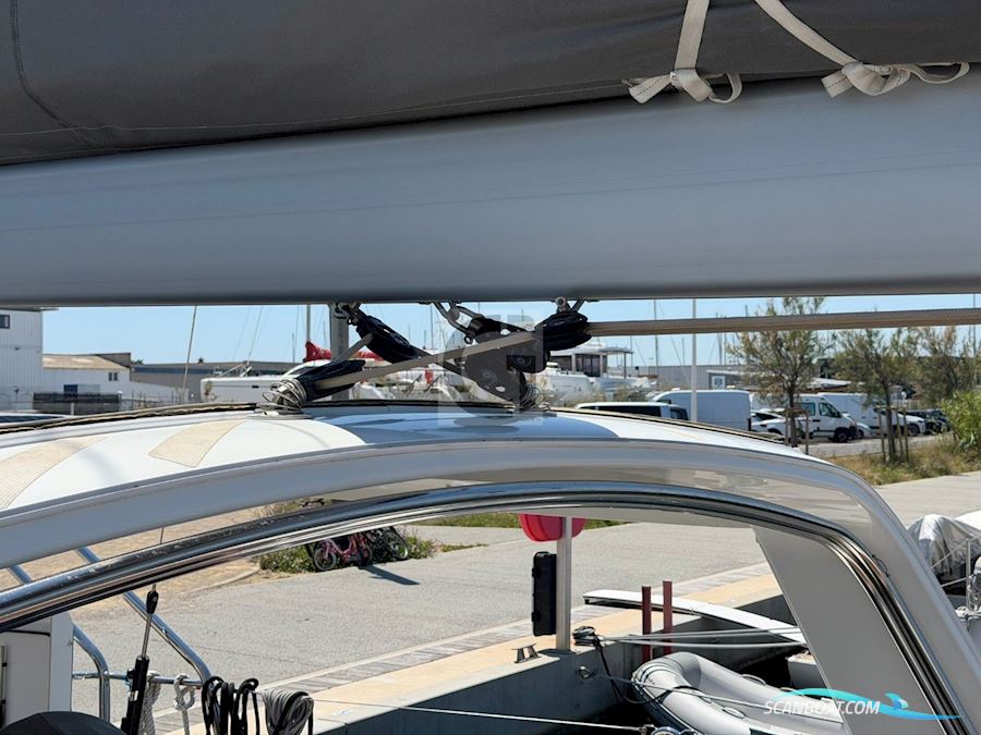 Beneteau Oceanis Yacht 54