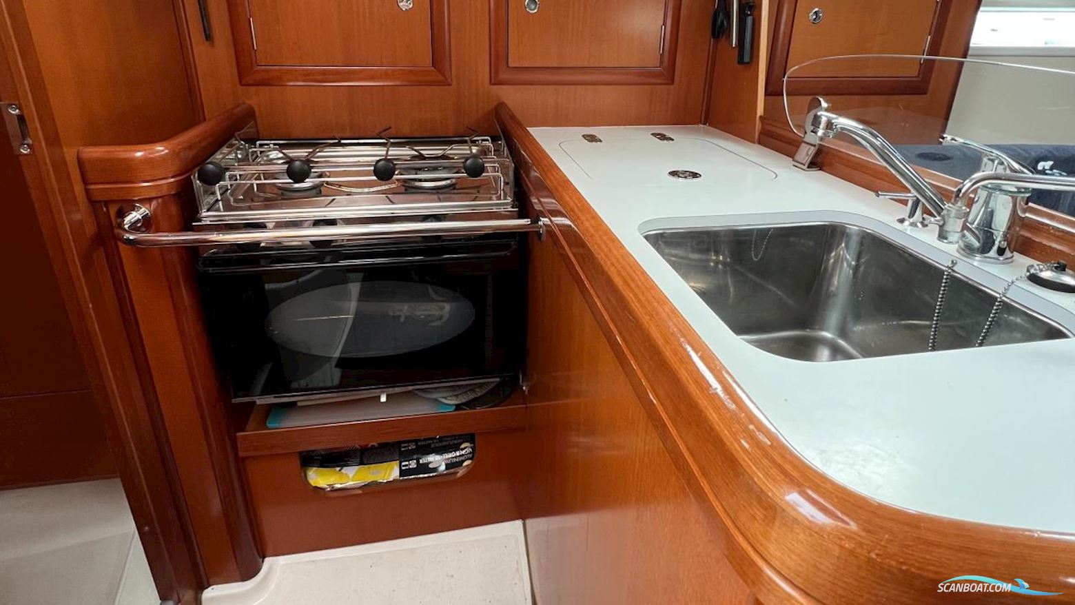BENETEAU SEGELBÅTAR OCEANIS 323
