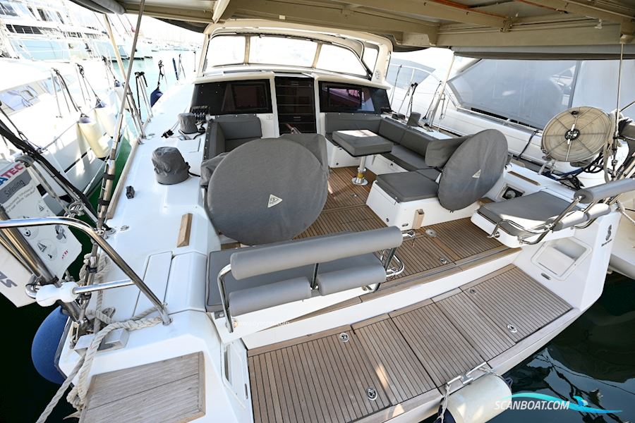 Beneteau Sense 50