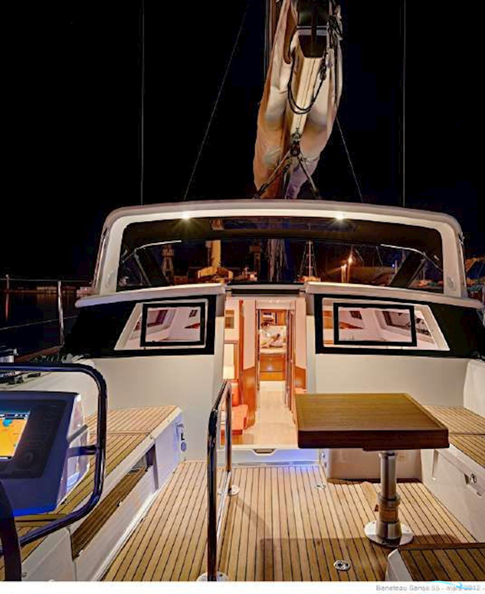 Beneteau SENSE 55